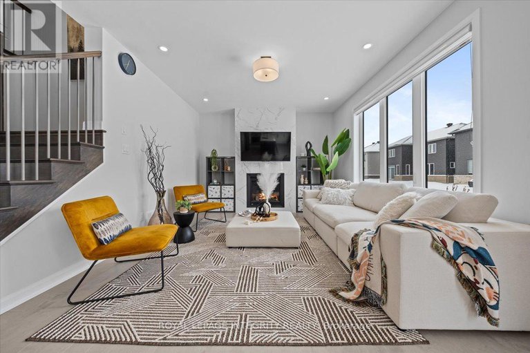 29407570/101-darleux-place/mahogany-community/ottawa/ontario/K4M0M7_9