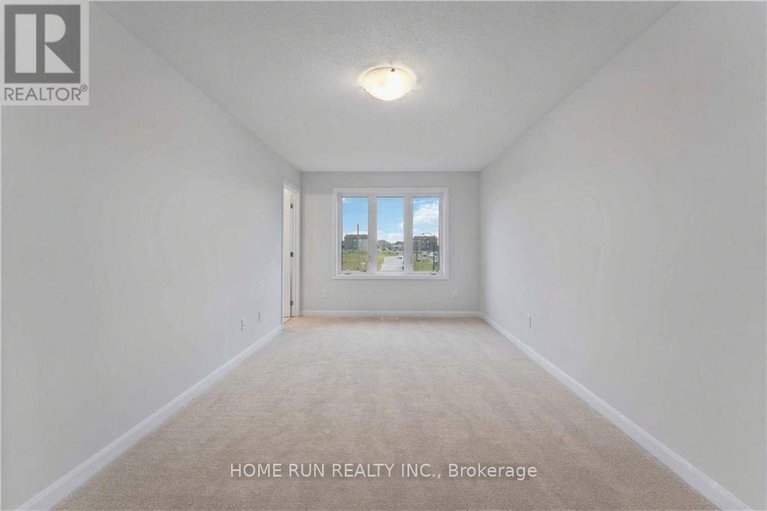 29282326/106-lynn-coulter-street/half-moon-bay/ottawa/ontario/K2J7C5_7