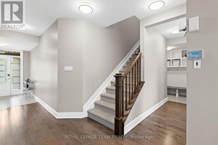 28459727/24-knockaderry-crescent/half-moon-bay/ottawa/ontario/K2J6H2_27