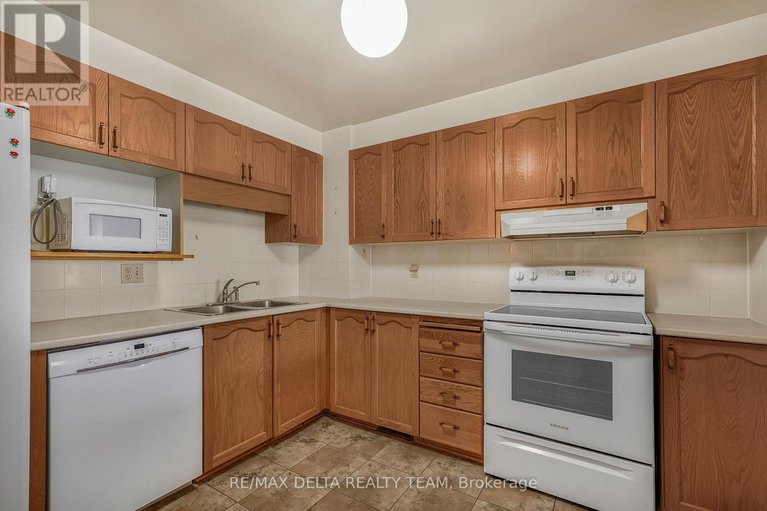 29652570/62-1937-ashmont-street/chapel-hill/ottawa/ontario/K1C7B9_6