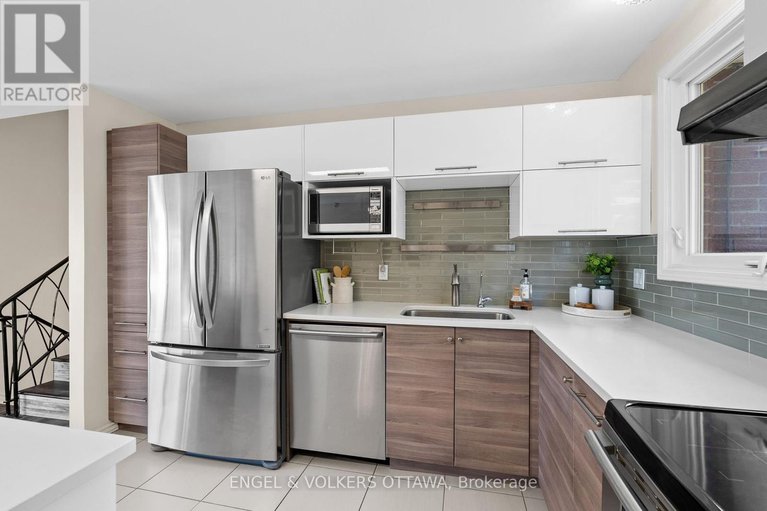 28857390/1841-lorraine-avenue/urbandale-acres/ottawa/ontario/K1H6Z7_13