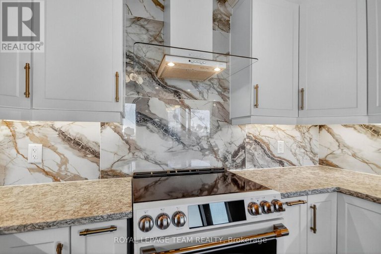 28946102/25092510-515-st-laurent-boulevard/viscount-alexander-park/ottawa/ontario/K1K3X5_8
