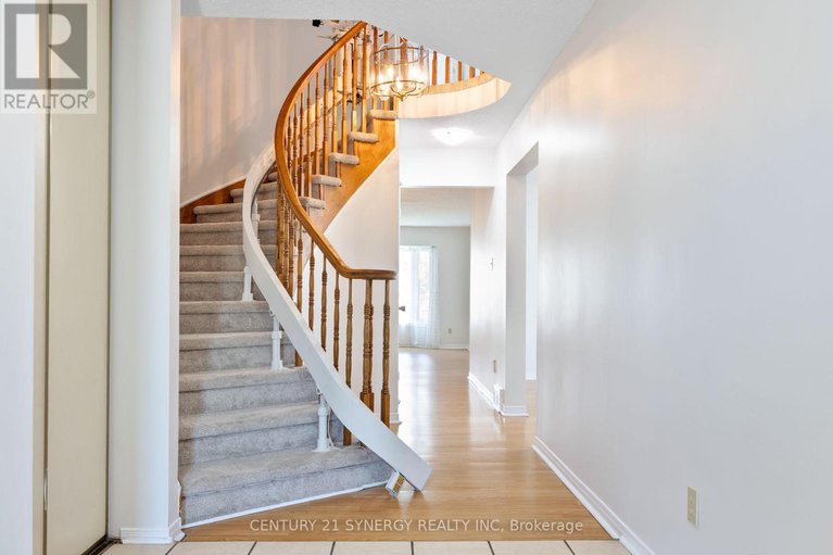 29048187/861-karsh-drive/hunt-club-park/ottawa/ontario/K1G4T9_4