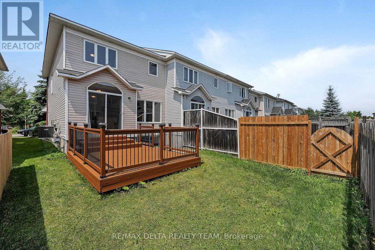 28620828/2209-silverado-crescent/avalon-east/ottawa/ontario/K4A4V2_29