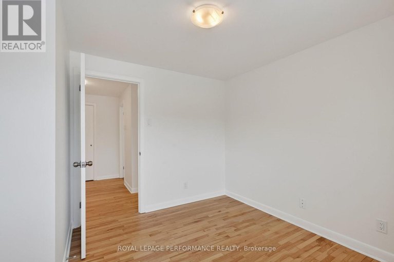 29574553/630-borthwick-avenue/castle-heightsrideau-high/ottawa/ontario/K1K2L9_20