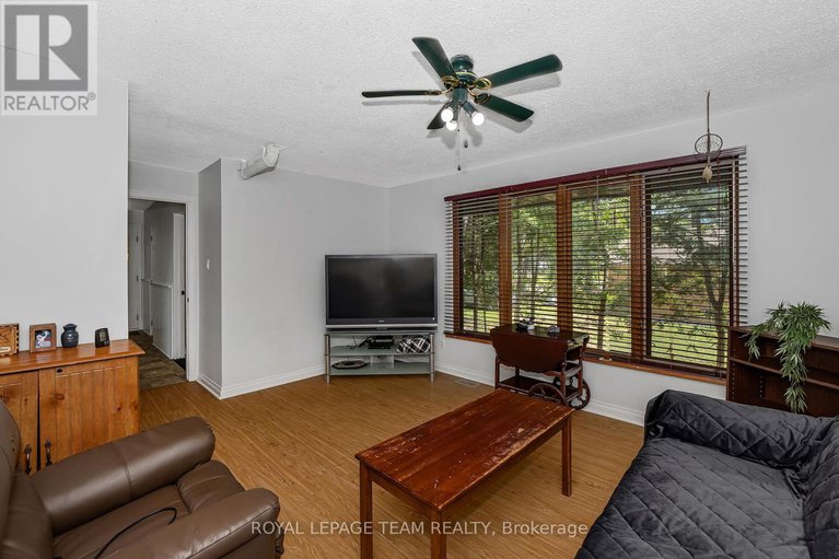28623427/1210-bayview-drive/constance-bay/ottawa/ontario/K0A3M0_16