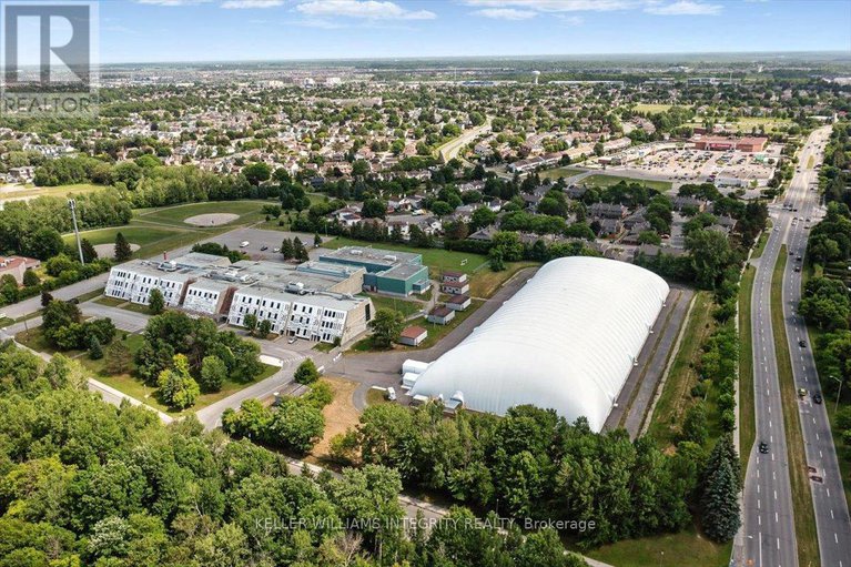 28518792/6524-richer-drive/chateauneuf/ottawa/ontario/K1C3G4_40