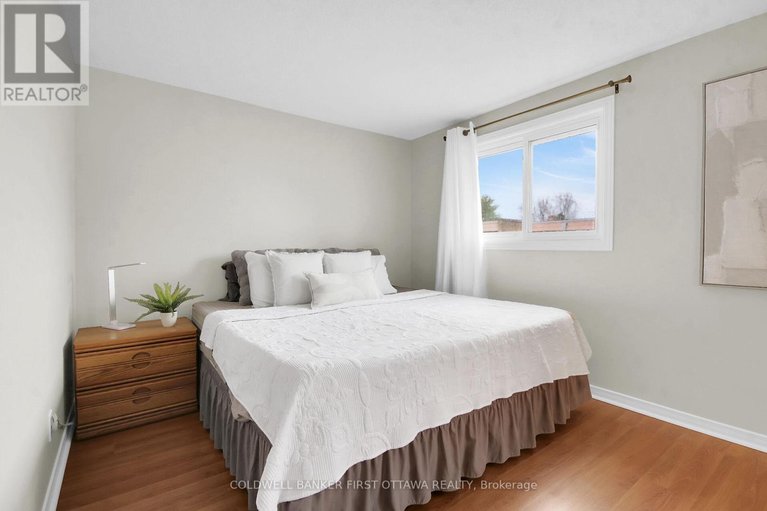 29603326/30-3924k-old-richmond-road/arbeatha-park/ottawa/ontario/K2H5C6_23
