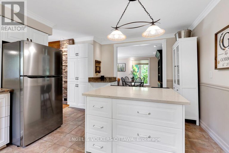 28905390/656-spruce-ridge-road/huntley-ward-south-west/ottawa/ontario/K0A1L0_17