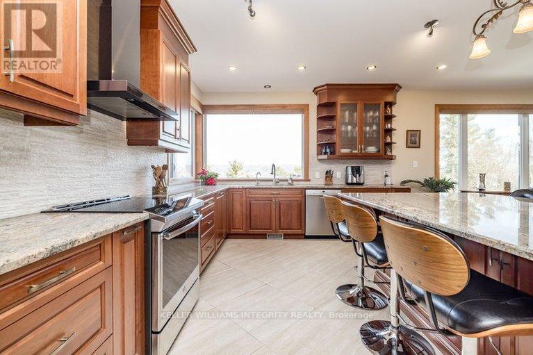 28351140/3052-stoneridge-road/dunrobin-shores/ottawa/ontario/K0A1T0_16