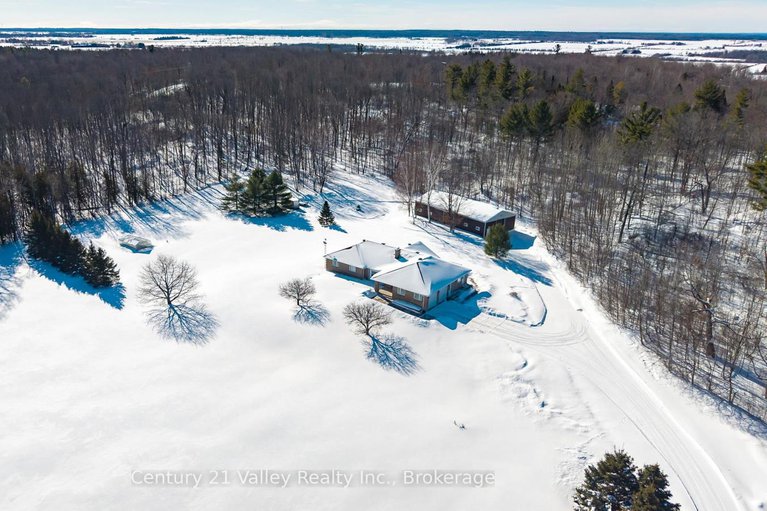 29363562/5421-carp-road/fitzroy-ward-south-east/ottawa/ontario/K0A2H0_7