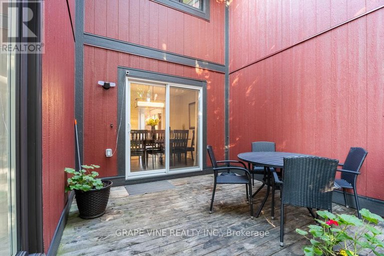 29351287/58-280-mcclellan-road/arlington-woods/ottawa/ontario/K2H8P8_22