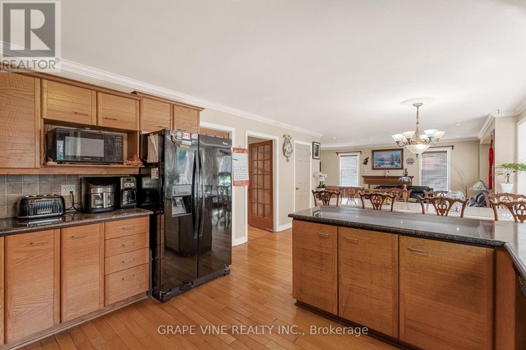 28434858/67-allenby-road/morgans-grantsouth-march/ottawa/ontario/K2K2J8_31