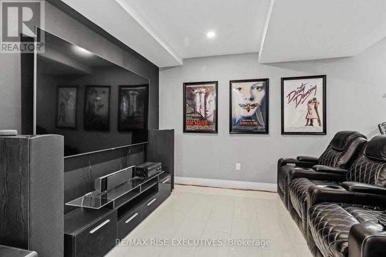 28284829/165-finsbury-avenue/stittsville-south/ottawa/ontario/K2S2P5_39