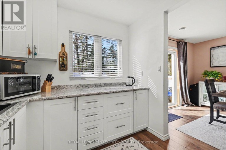 29602831/191-macmillan-lane/constance-bay/ottawa/ontario/K0A3M0_17