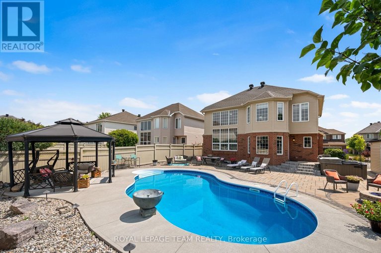 29672098/41-blackshire-circle/stonebridge/ottawa/ontario/K2J5M2_35