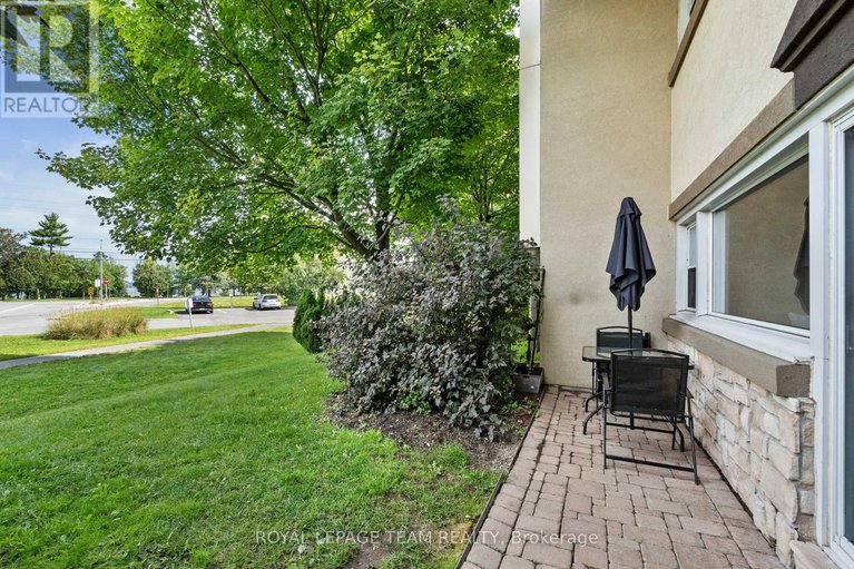 28613036/109-12-corkstown-road/lakeview-park/ottawa/ontario/K2H5B3_28
