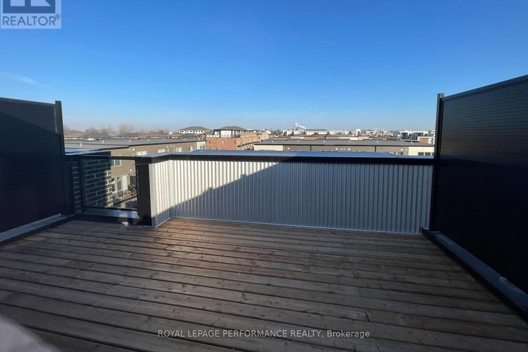 28326842/18-704-kizis-private/cfb-rockcliffe-and-area/ottawa/ontario/K1K5A4_16