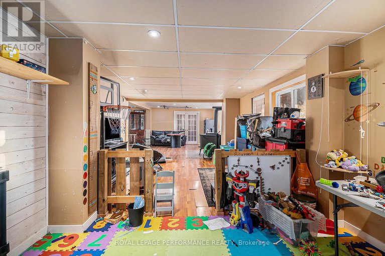 29056706/16015-county-2-road/long-sault/south-stormont/ontario/K0C1P0_19