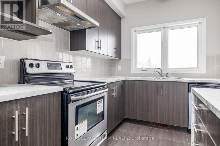 29260838/604-via-campanale-avenue/longfields/ottawa/ontario/K2J4X1_14