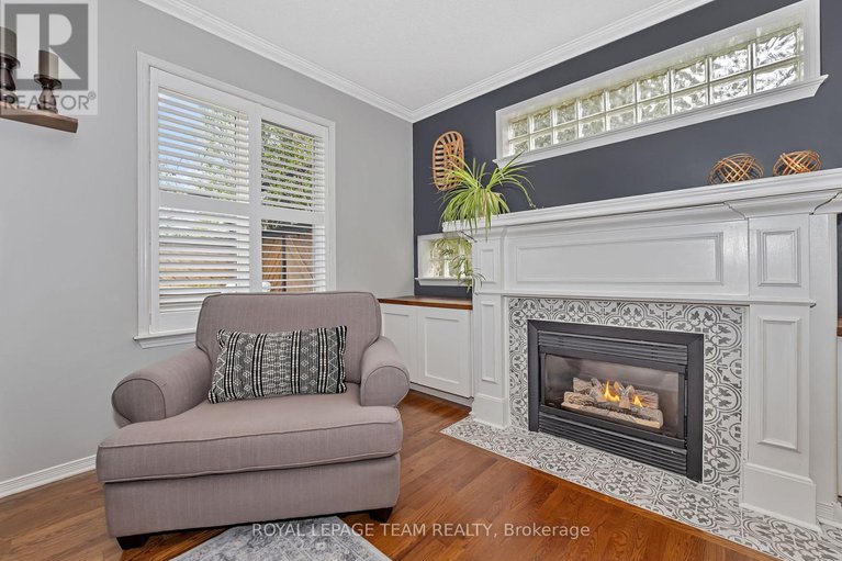 28330707/6891-twin-lakes-avenue/greely/ottawa/ontario/K4P1P1_17