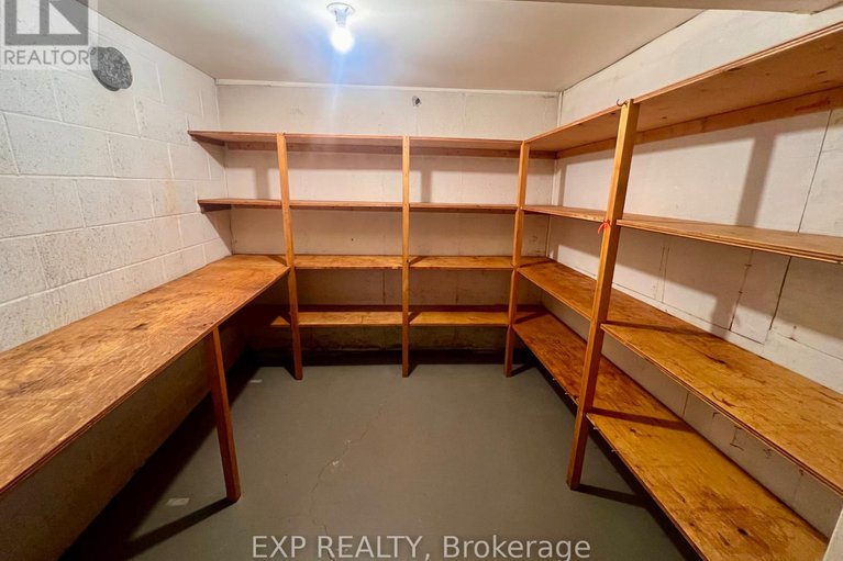 29285178/20-wallford-way/city-viewskylinefisher-heightsparkwood-hills/ottawa/ontario/K2E6B4_33