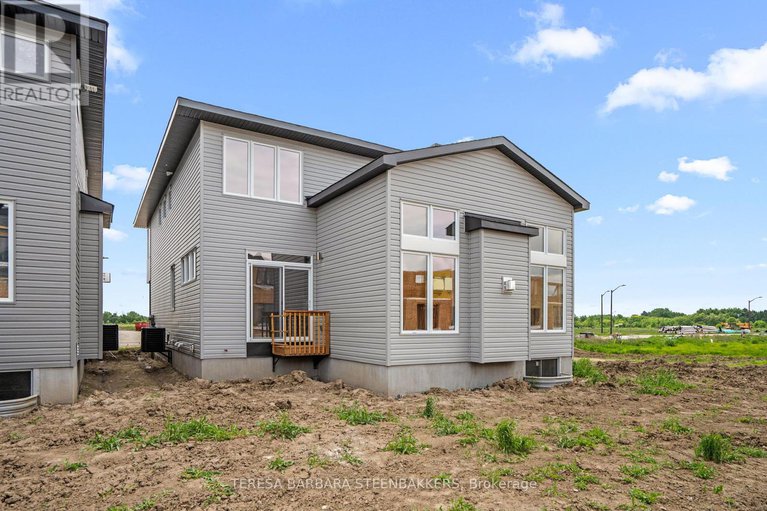 27846095/747-kenny-gordon-avenue-n/riverside-southgloucester-glen/ottawa/ontario/K4M0X9_39