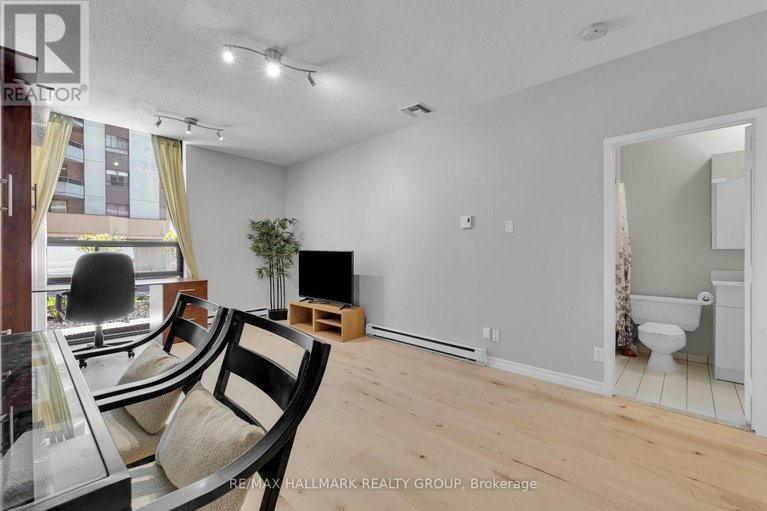28542940/104-475-laurier-avenue-w/ottawa-centre/ottawa/ontario/K1R7X1_14