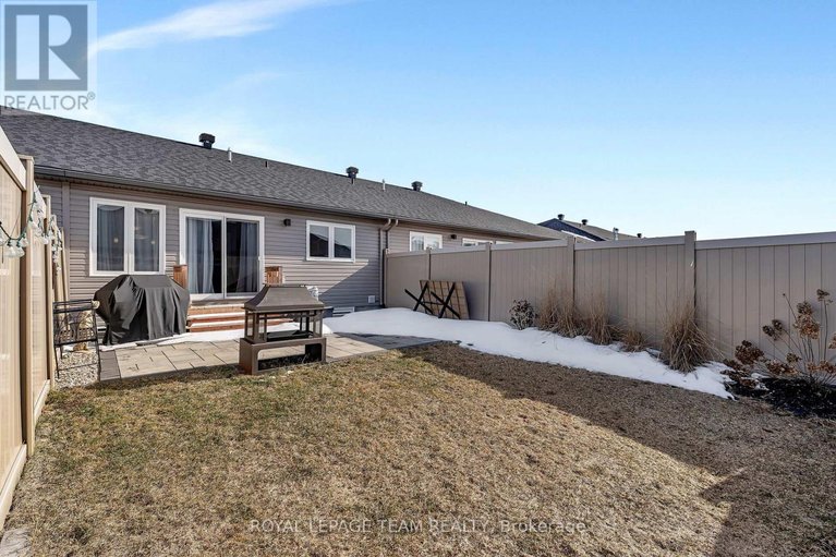 29555494/826-reaume-street/mississippi-mills-ramsay-twp/mississippi-mills/ontario/K0A1A0_35