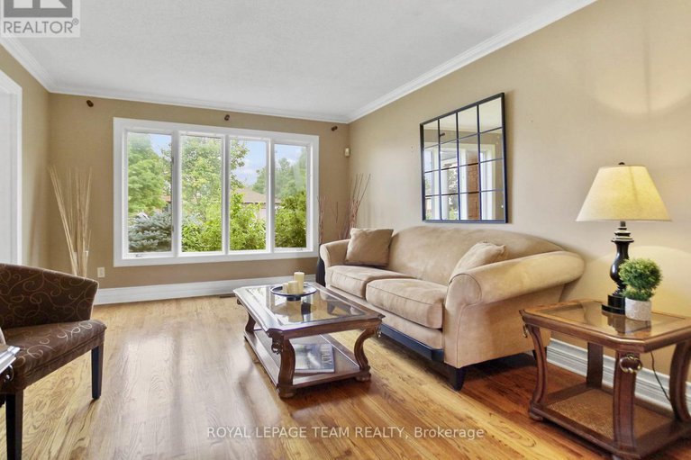 29069392/1105-cindy-hill-crescent/manotick-long-island-nicholls-island/ottawa/ontario/K4M1E8_11