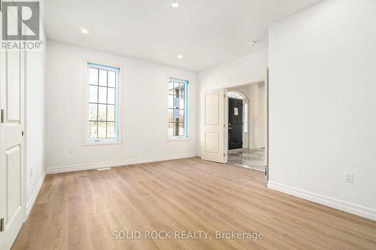 29072177/9248-smith-road/north-grenville-twp-kemptville-south/north-grenville/ontario/K0G1T0_4