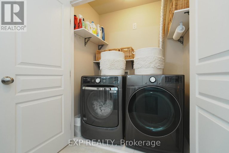 28837603/180-mattingly-way/riverside-southgloucester-glen/ottawa/ontario/K4M0C4_20