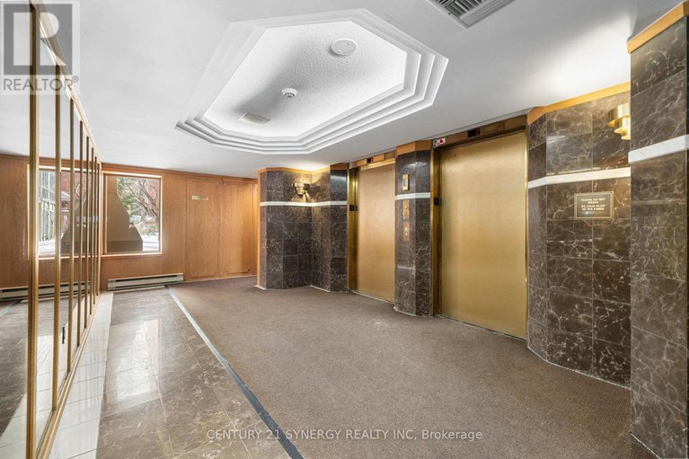 29306221/815-960-teron-road/beaverbrook/ottawa/ontario/K2K2B6_29