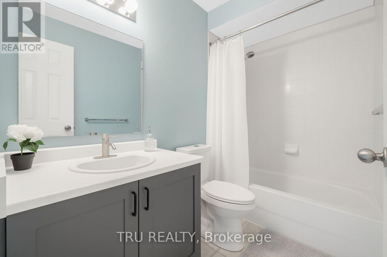 28775793/102-southpointe-avenue/longfields/ottawa/ontario/K2J4T5_10