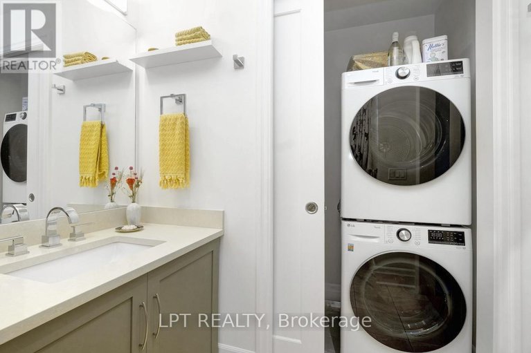 28576784/305-108-lisgar-street/ottawa-centregolden-triangle/ottawa/ontario/K2P1E1_30