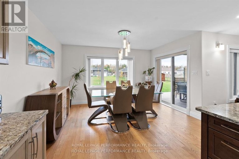 29462956/55-dale-street/long-sault/south-stormont/ontario/K0C1M0_14