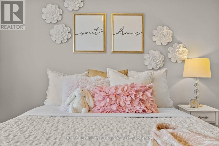 29609927/362-warmstone-drive/stittsville-north/ottawa/ontario/K2S0W3_23