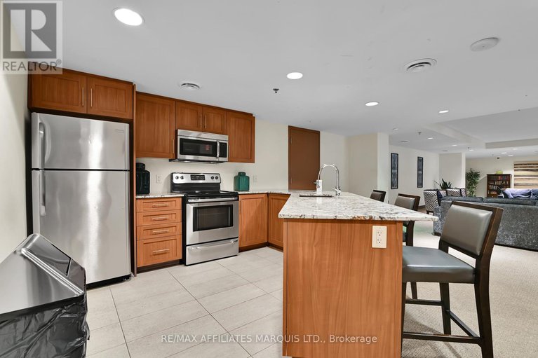 28303056/301-242-rideau-street/sandy-hill/ottawa/ontario/K1N0B7_25