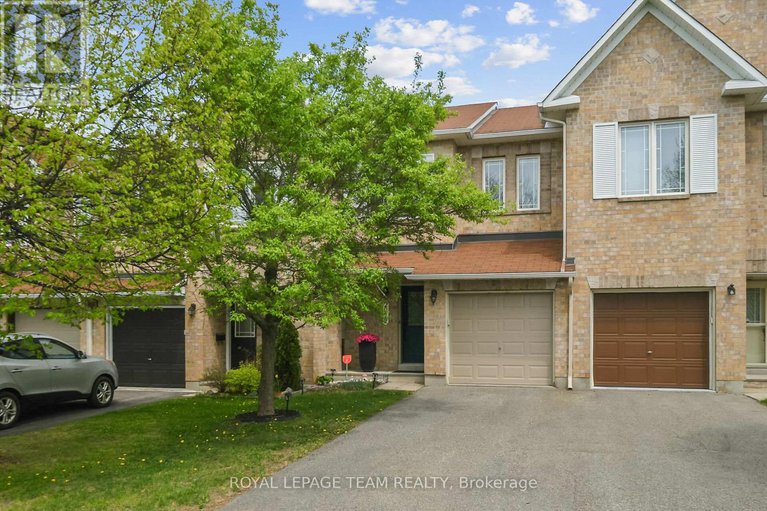 28334398/2072-dunollie-crescent/morgans-grantsouth-march/ottawa/ontario/K2W1H6_1