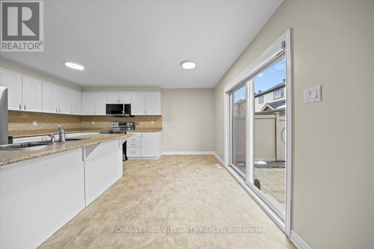 29135585/578-sunlit-circle/notting-hillsummerside/ottawa/ontario/K4A0V4_17