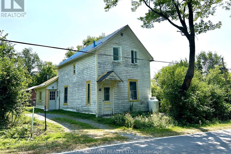 28710683/212-blakeney-road/pakenham/mississippi-mills/ontario/K0A1A0_1