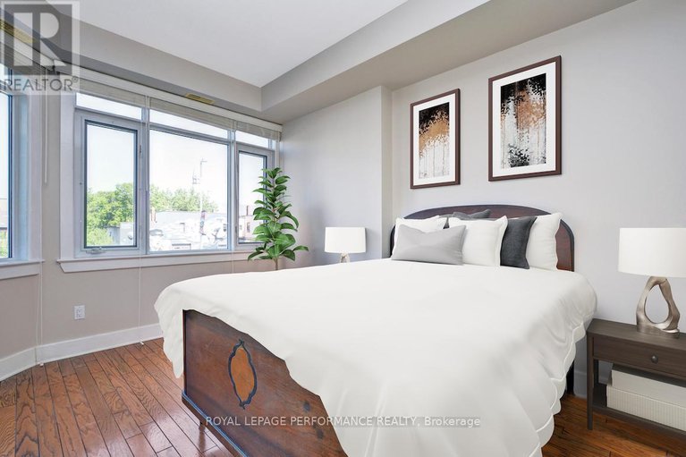 27937706/124-guigues-avenue/lower-townbyward-market/ottawa/ontario/K1N5H7_27