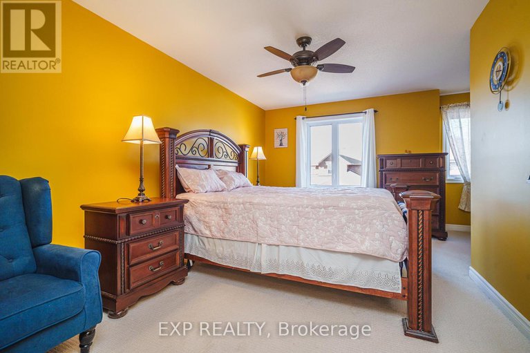 28257579/426-pillett-street/strandherd/ottawa/ontario/K2J5S3_16