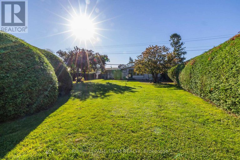 29081849/11-cherrywood-drive/arbeatha-park/ottawa/ontario/K2H6H1_43