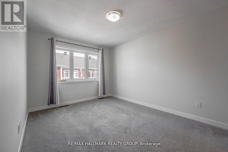 29143523/6357-perth-street/btwn-franktown-rd-fallowfield-rd/ottawa/ontario/K0A2Z0_23