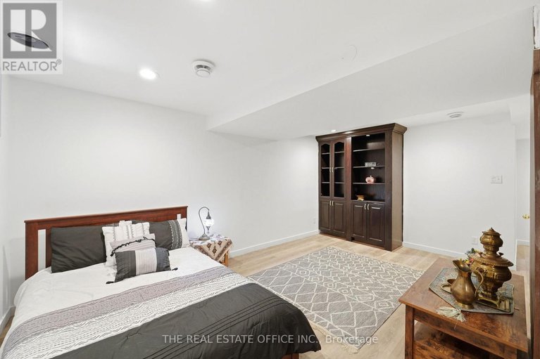 29676619/106-corsica-private/riverview-park/ottawa/ontario/K1G5Y1_25