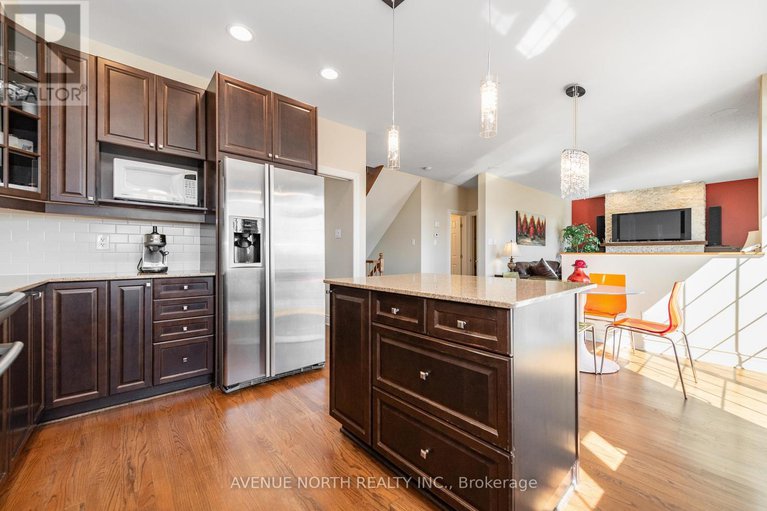 29331804/184-felicity-crescent/mer-bleuebradley-estatesanderson-park/ottawa/ontario/K1W0C2_13