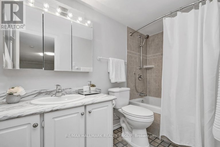 29355188/330-515-st-laurent-boulevard/viscount-alexander-park/ottawa/ontario/K1K3X5_24
