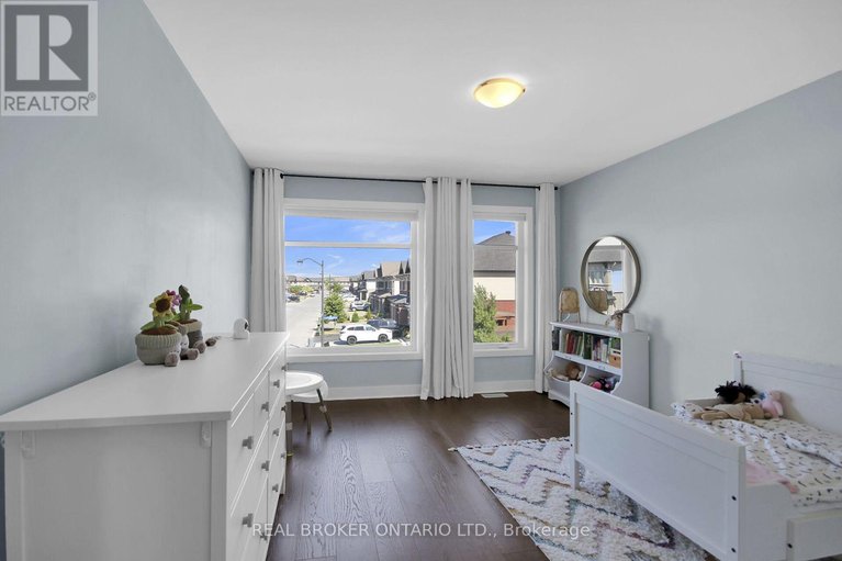 28766291/134-crevasse-road/mer-bleuebradley-estatesanderson-park/ottawa/ontario/K1W0P9_20