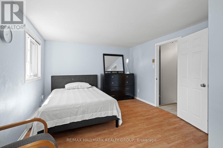 28815319/88-3014-olympic-way/blossom-parkleitrim/ottawa/ontario/K1T1Y4_19